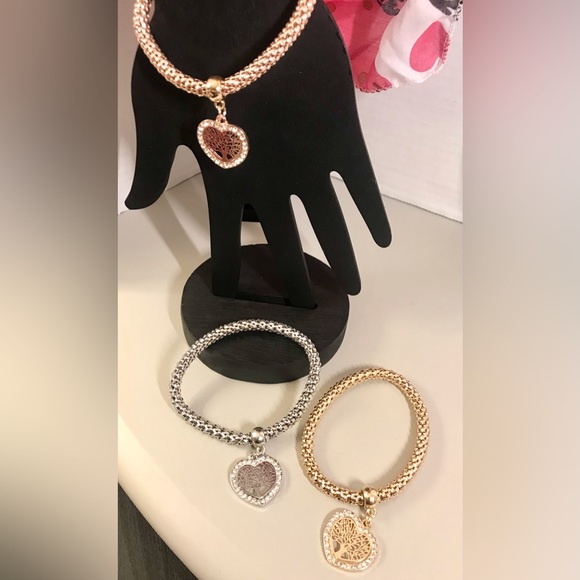 ‼️ RE-STOCK‼️🌳 Tree of Life -Heart Charm Bangle 3 Piece Bracelet Set NWT - Picture 10 of 14